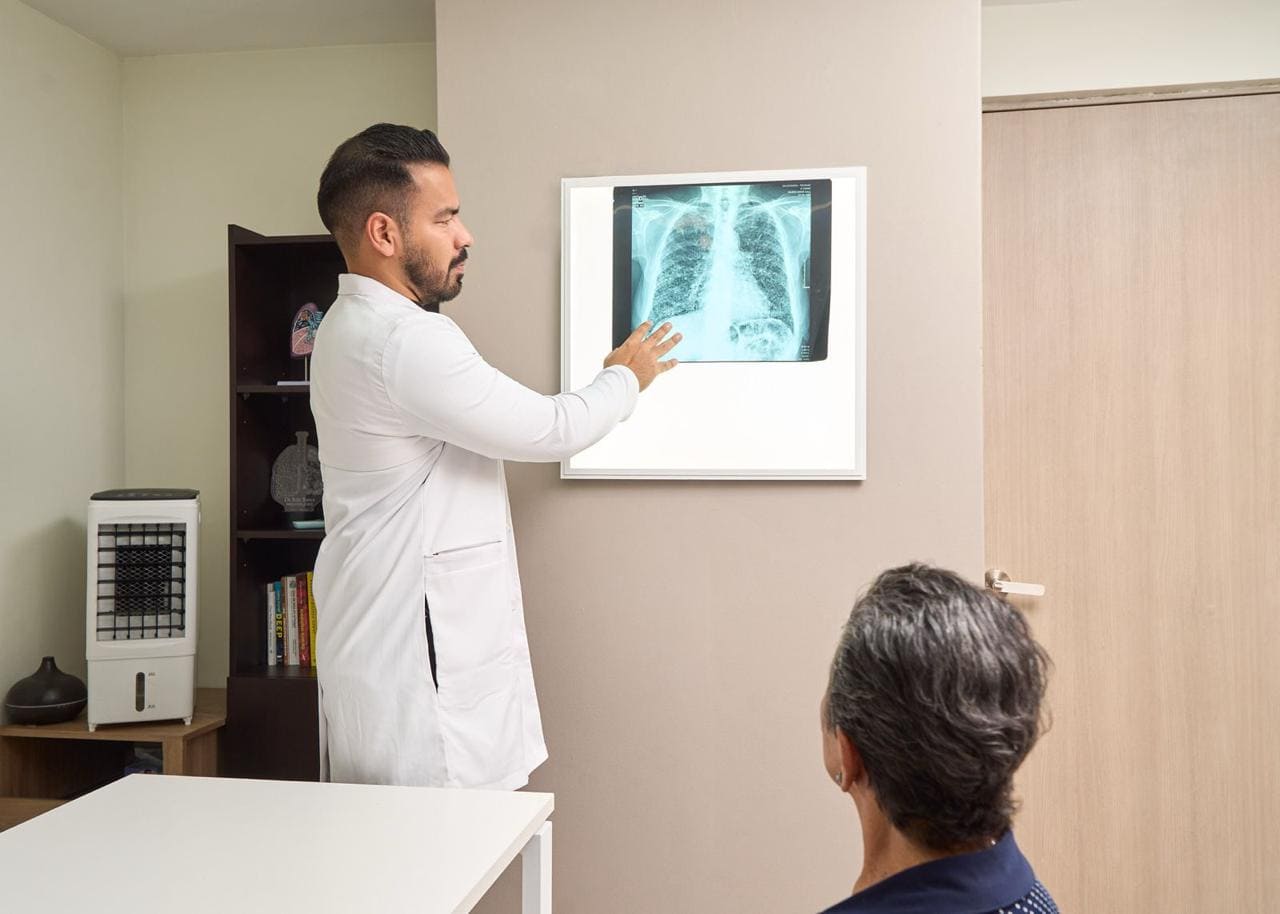 neumologia-dr-ivan-torres.jpeg